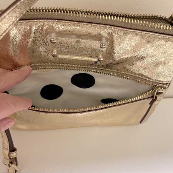 Kate Spade On Purpose Large Swingpack Crossbody bad in Gold Metallic - Picture 15 of 15